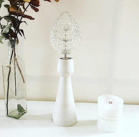 Lampe en céramique moyen modèle blanc
